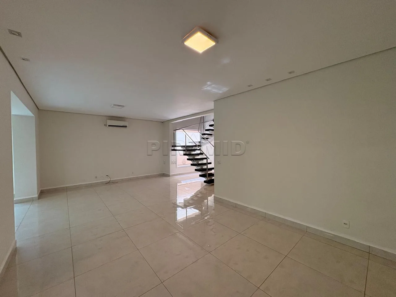 Alugar Casa / Condom&iacute;nio em Ribeir&atilde;o Preto R$ 6.000,00 - Foto 3