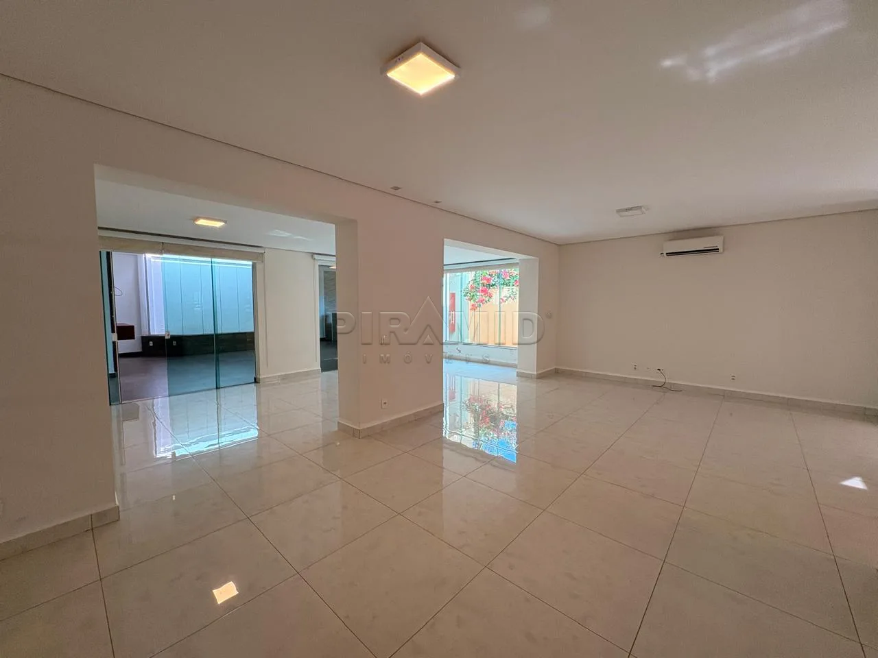 Alugar Casa / Condom&iacute;nio em Ribeir&atilde;o Preto R$ 6.000,00 - Foto 4