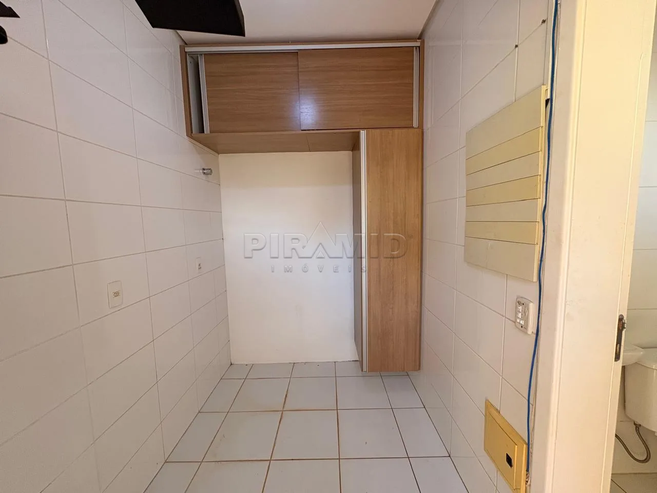 Alugar Casa / Condom&iacute;nio em Ribeir&atilde;o Preto R$ 6.000,00 - Foto 41