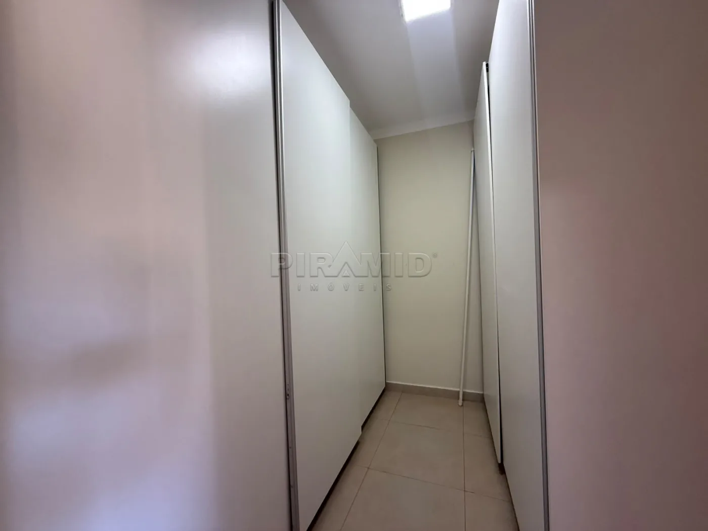 Alugar Casa / Condom&iacute;nio em Ribeir&atilde;o Preto R$ 6.000,00 - Foto 15