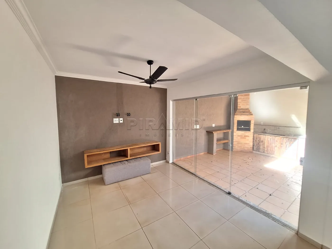 Alugar Casa / Condom&iacute;nio em Ribeir&atilde;o Preto R$ 4.000,00 - Foto 4