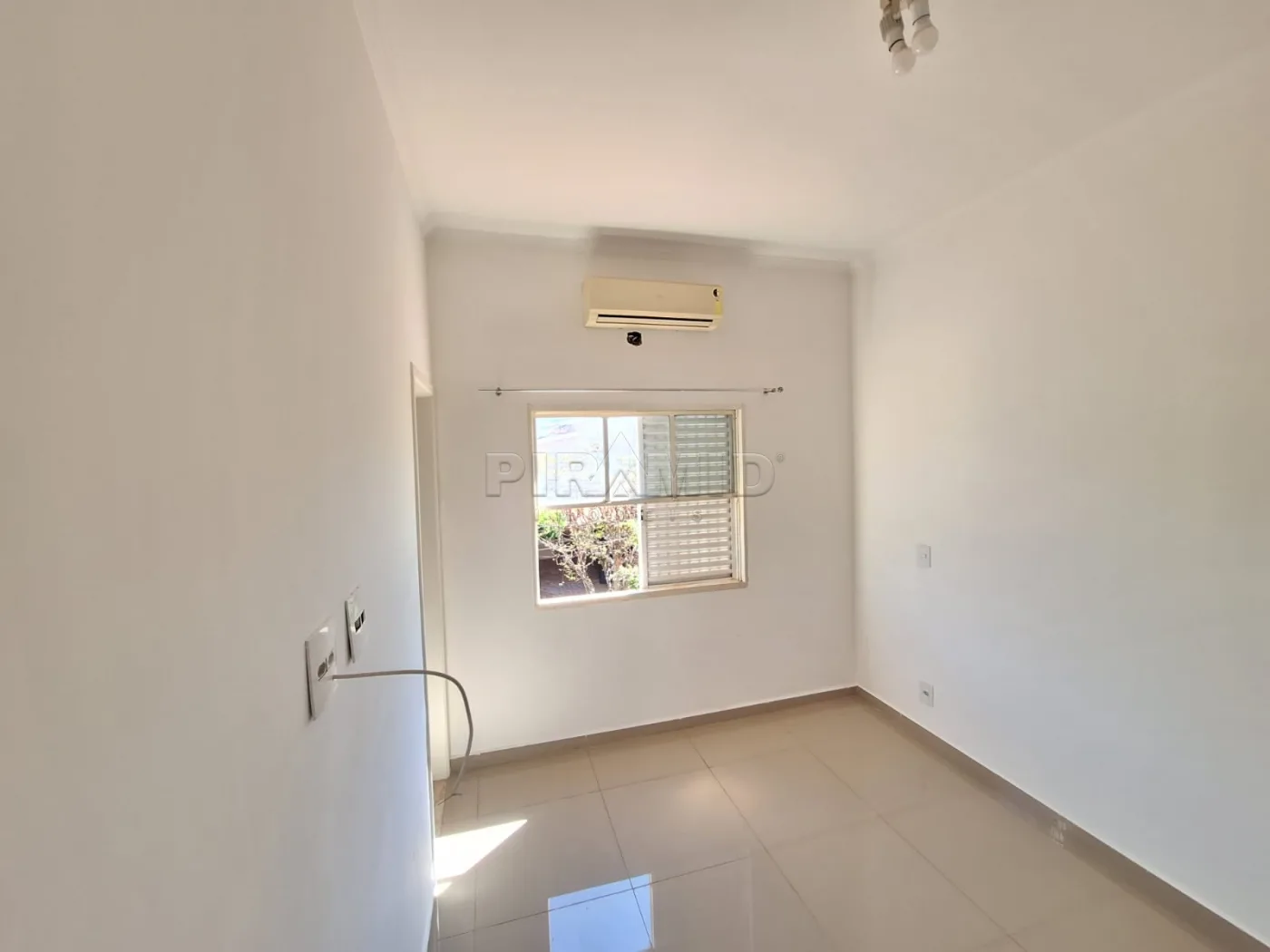 Alugar Casa / Condom&iacute;nio em Ribeir&atilde;o Preto R$ 4.000,00 - Foto 9