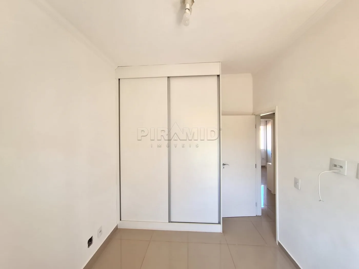 Alugar Casa / Condom&iacute;nio em Ribeir&atilde;o Preto R$ 4.000,00 - Foto 10