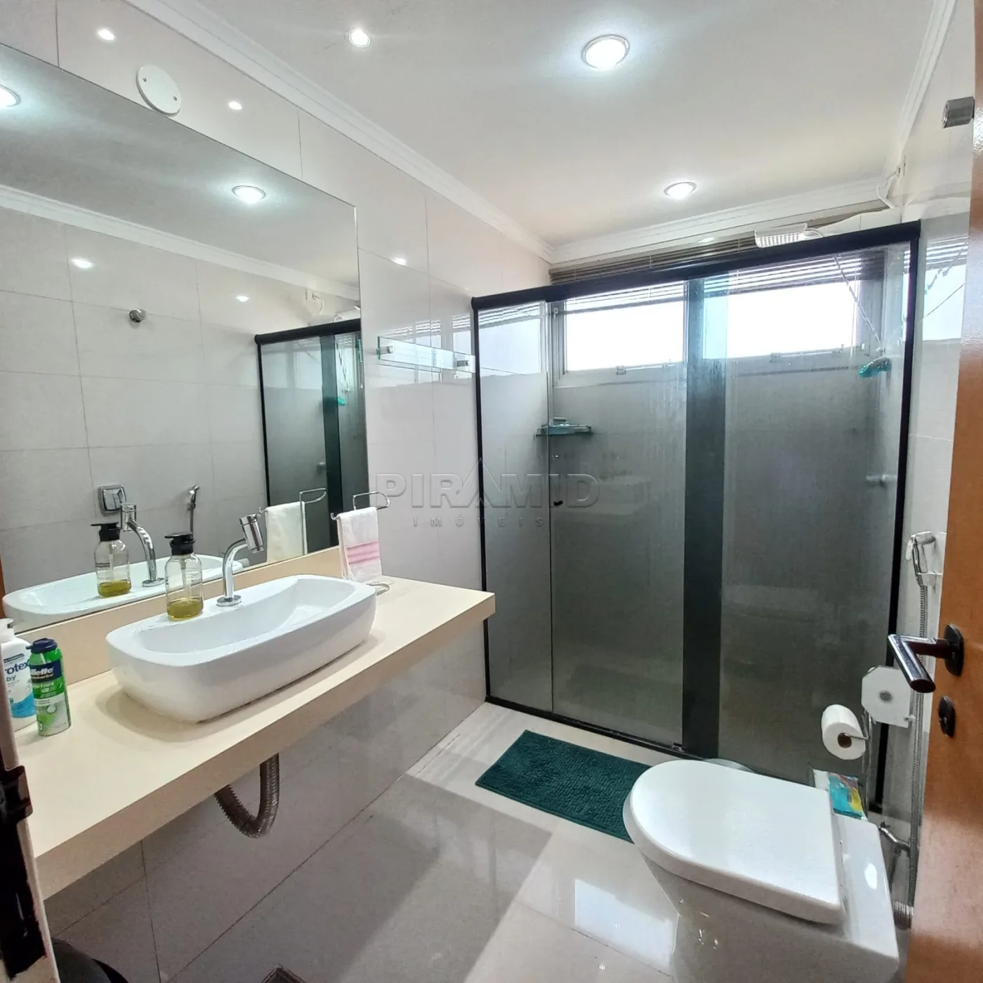 Alugar Apartamento / Padr&atilde;o em Ribeir&atilde;o Preto R$ 780,00 - Foto 17