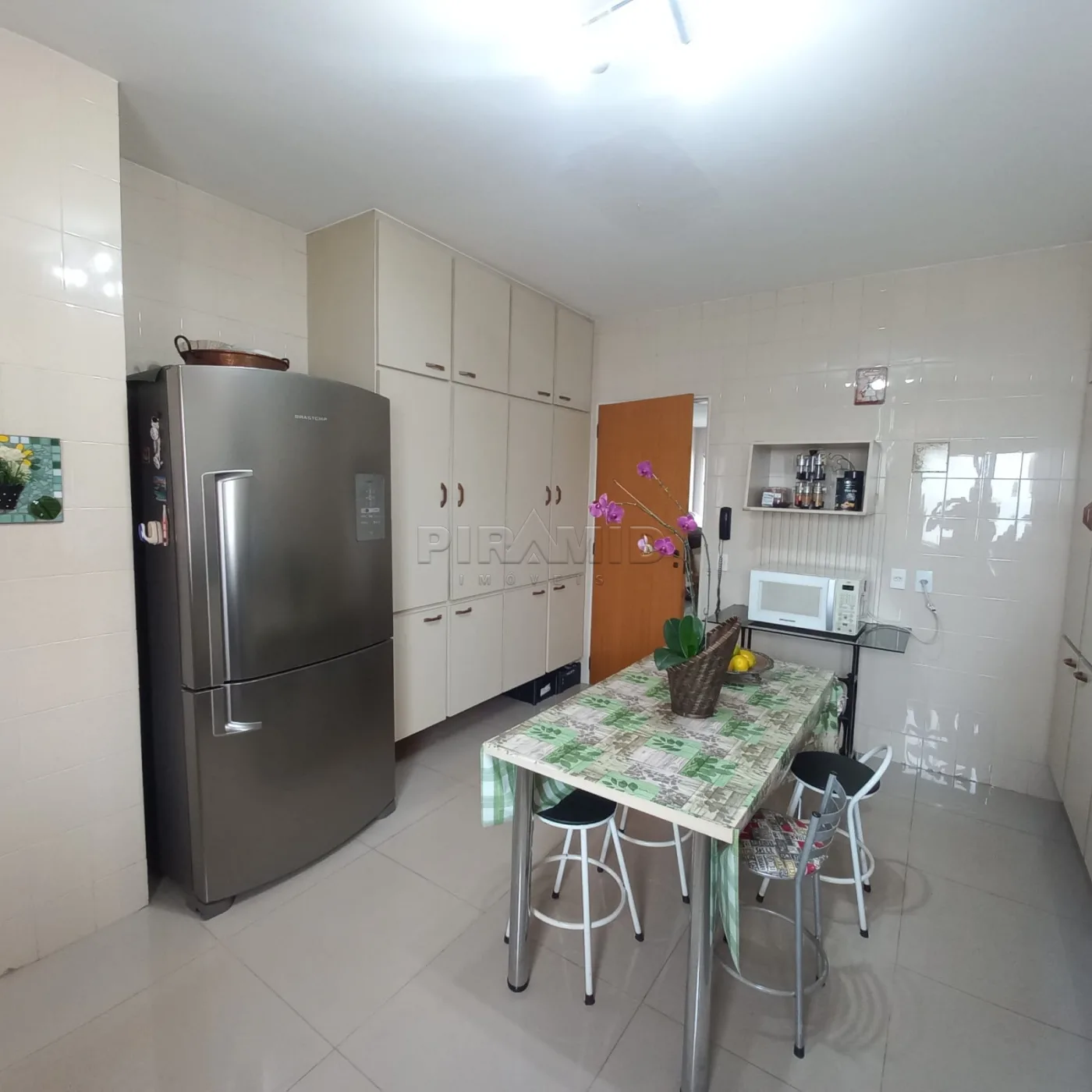 Alugar Apartamento / Padr&atilde;o em Ribeir&atilde;o Preto R$ 780,00 - Foto 32