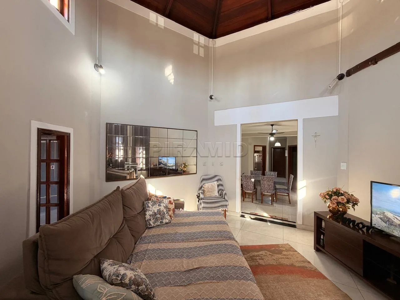 Comprar Casa / Padr&atilde;o em Ribeir&atilde;o Preto R$ 580.000,00 - Foto 5