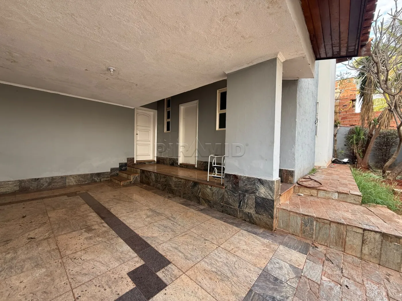 Alugar Comercial / Casa em Ribeir&atilde;o Preto R$ 15.000,00 - Foto 3