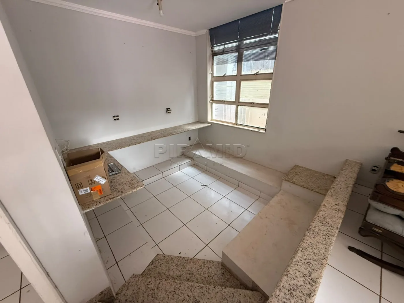 Alugar Comercial / Casa em Ribeir&atilde;o Preto R$ 15.000,00 - Foto 9