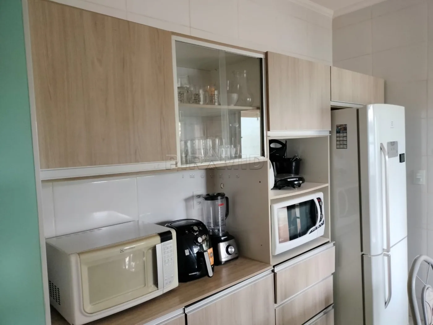 Alugar Casa / Padr&atilde;o em Ribeir&atilde;o Preto R$ 1.700,00 - Foto 6