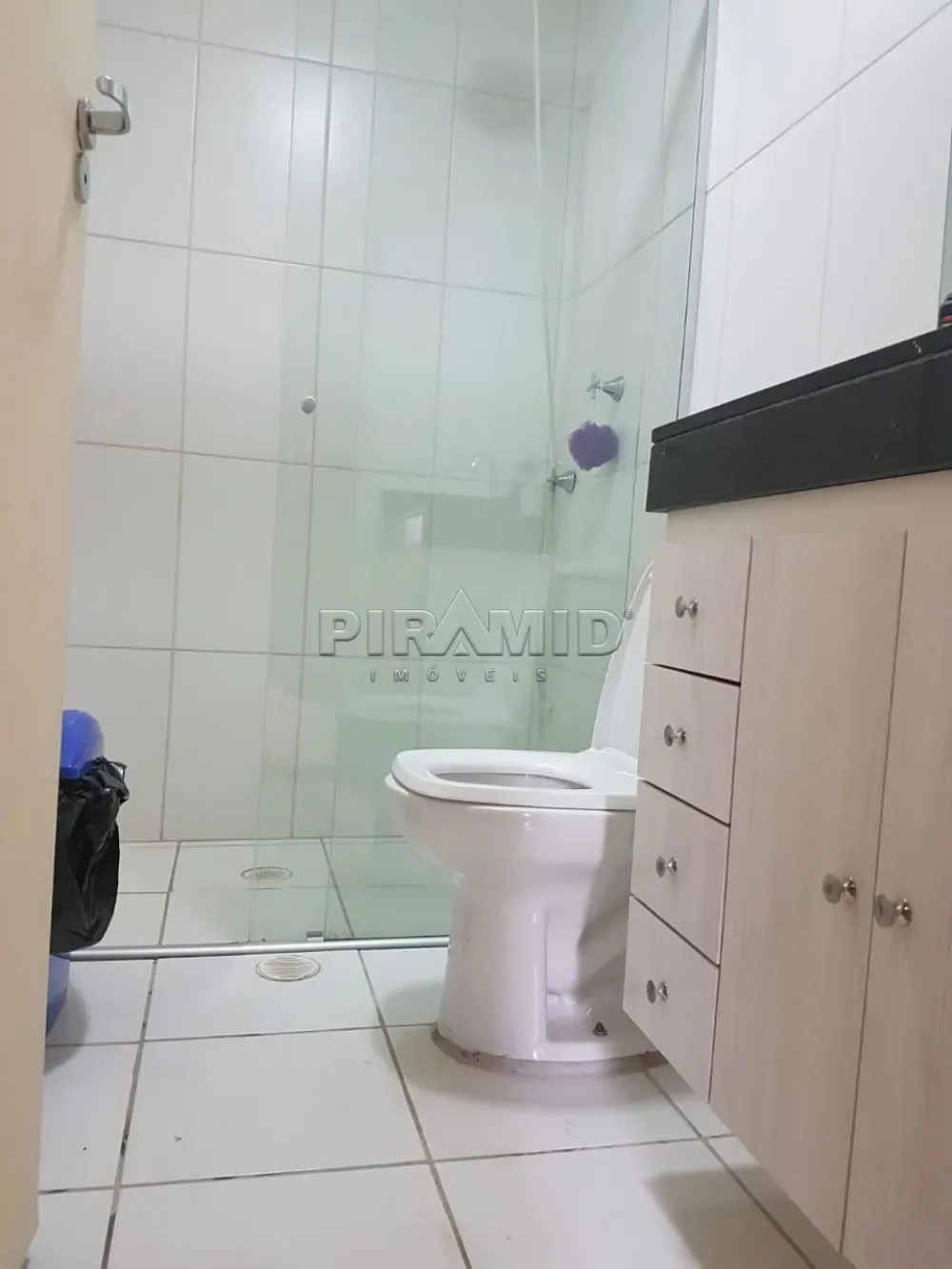 Alugar Apartamento / Padr&atilde;o em Ribeir&atilde;o Preto R$ 1.600,00 - Foto 9