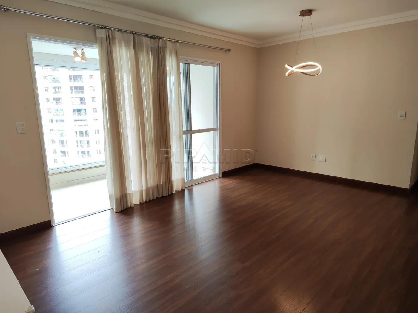 Alugar Apartamento / Padr&atilde;o em Ribeir&atilde;o Preto R$ 3.800,00 - Foto 2