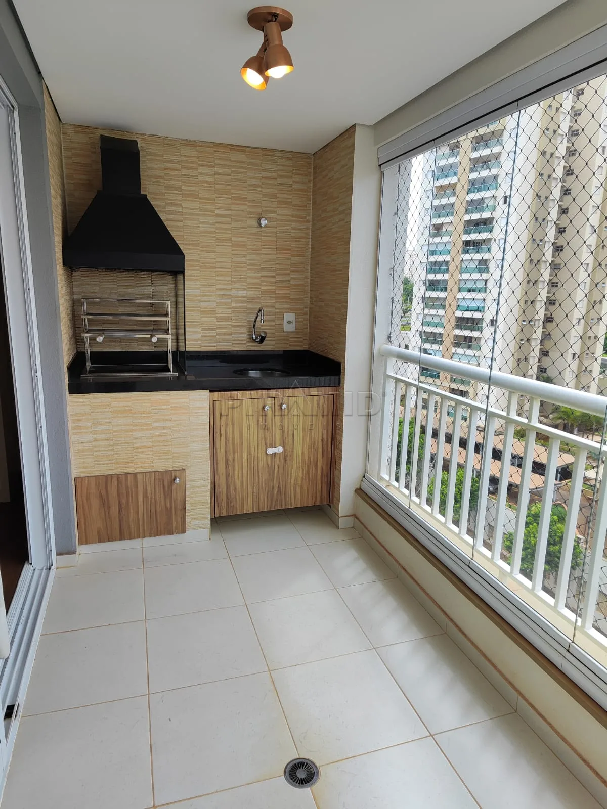 Alugar Apartamento / Padr&atilde;o em Ribeir&atilde;o Preto R$ 3.800,00 - Foto 5