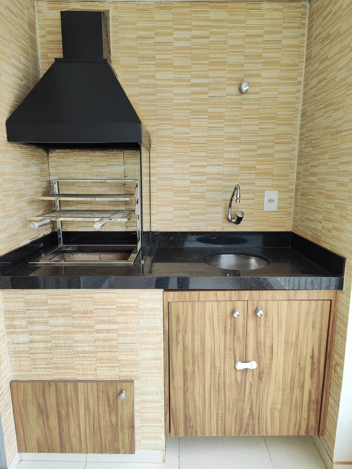Alugar Apartamento / Padr&atilde;o em Ribeir&atilde;o Preto R$ 3.800,00 - Foto 6