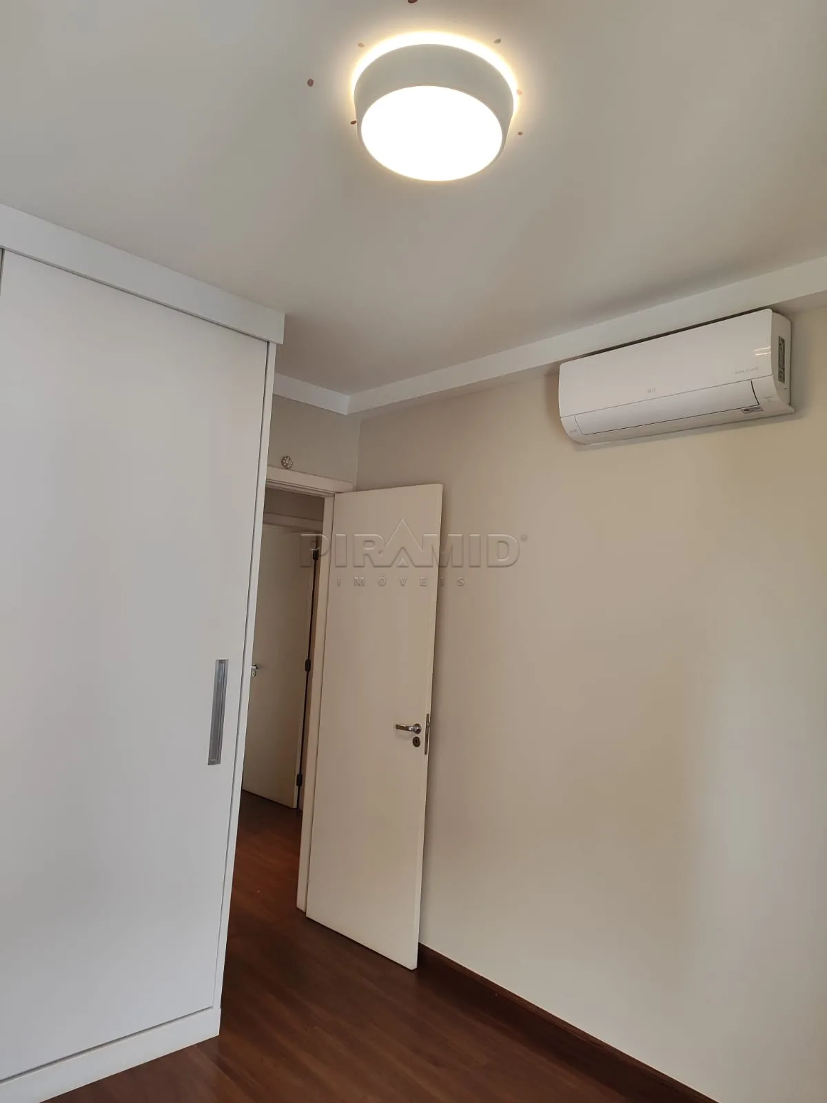 Alugar Apartamento / Padr&atilde;o em Ribeir&atilde;o Preto R$ 3.800,00 - Foto 14
