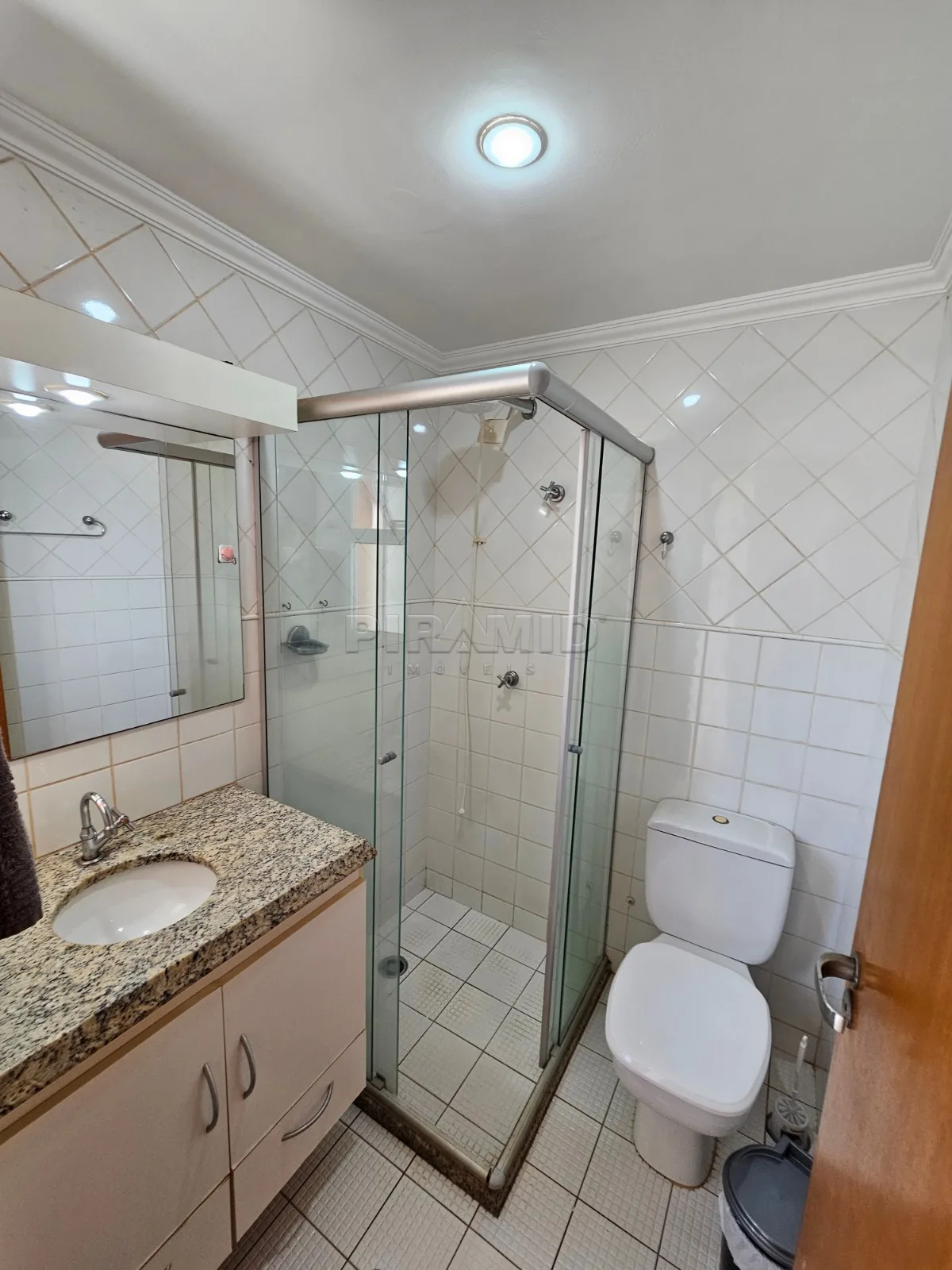 Alugar Apartamento / Padr&atilde;o em Ribeir&atilde;o Preto R$ 1.850,00 - Foto 6