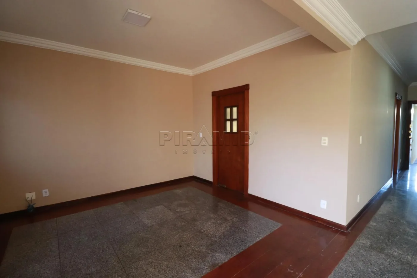 Alugar Casa / Padr&atilde;o em Ribeir&atilde;o Preto R$ 8.500,00 - Foto 1