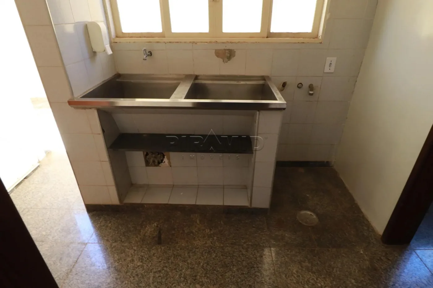 Alugar Casa / Padr&atilde;o em Ribeir&atilde;o Preto R$ 8.500,00 - Foto 34