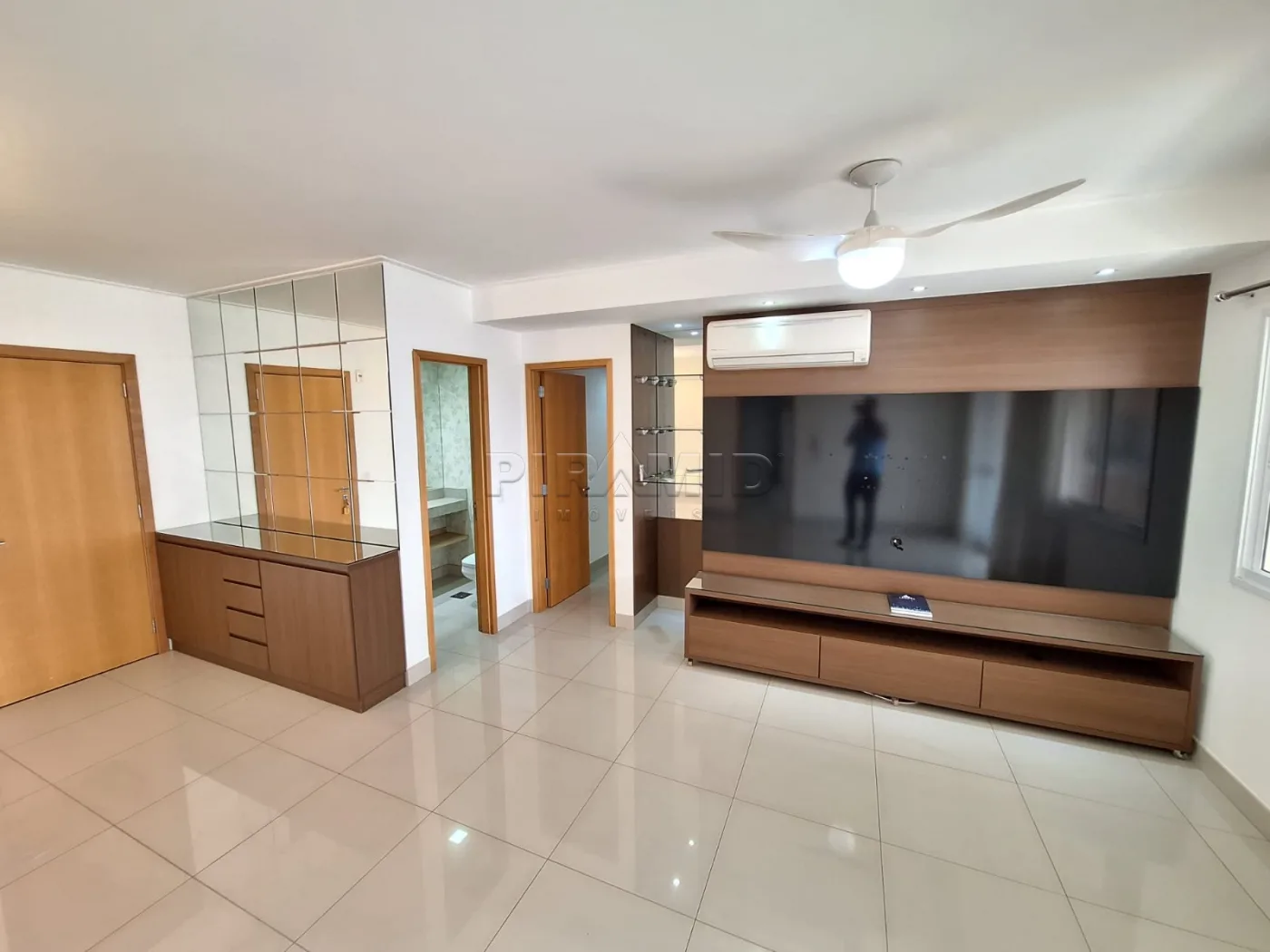 Alugar Apartamento / Padr&atilde;o em Ribeir&atilde;o Preto R$ 5.500,00 - Foto 3