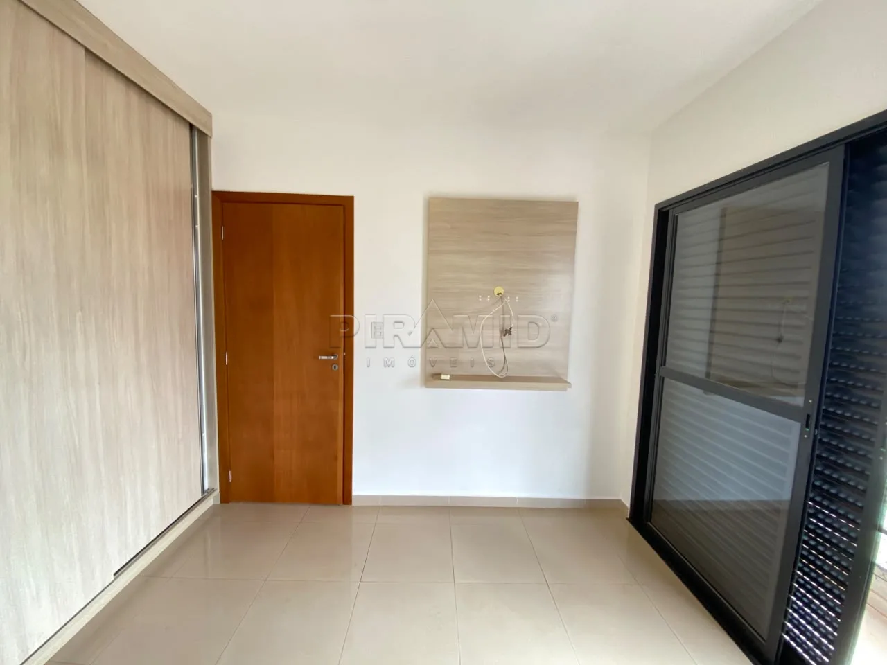 Alugar Apartamento / Padr&atilde;o em Ribeir&atilde;o Preto R$ 2.000,00 - Foto 5