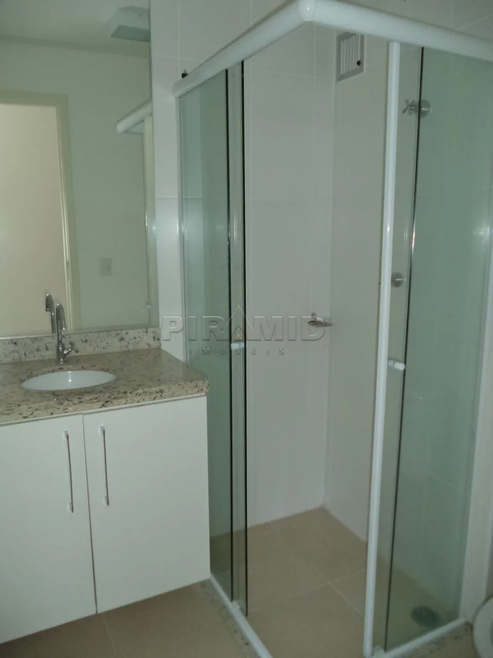 Alugar Apartamento / Padr&atilde;o em Ribeir&atilde;o Preto R$ 1.200,00 - Foto 6