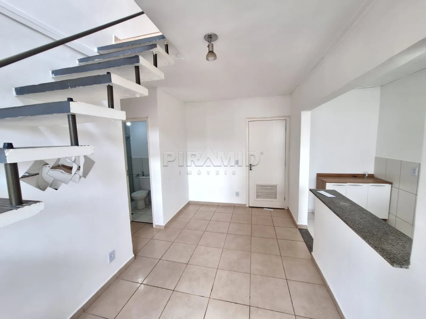 Alugar Apartamento / Duplex em Ribeir&atilde;o Preto R$ 2.000,00 - Foto 2