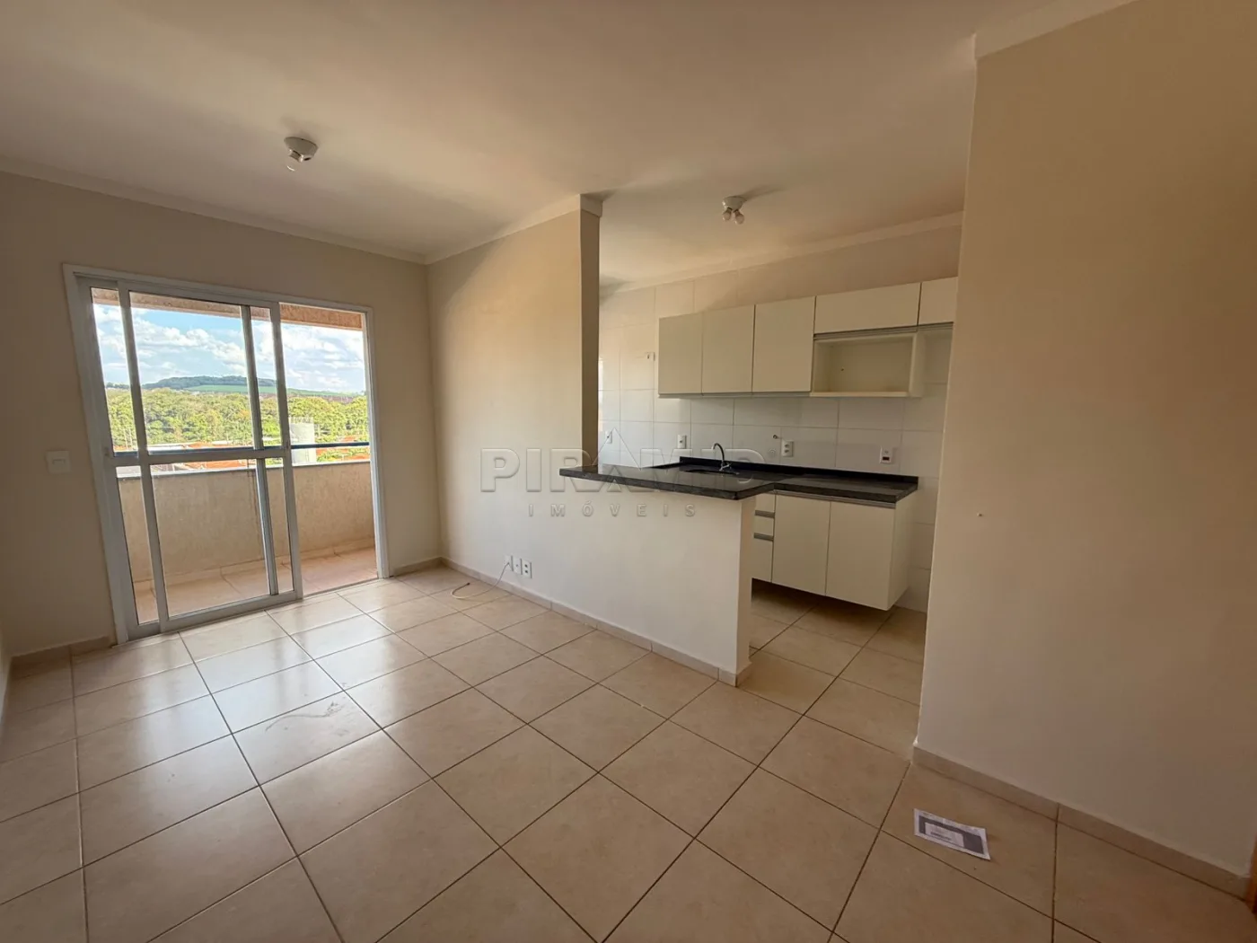 Alugar Apartamento / Padr&atilde;o em Ribeir&atilde;o Preto R$ 1.300,00 - Foto 3