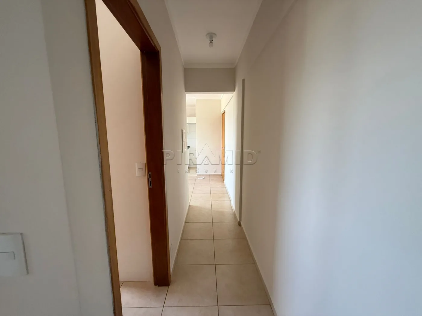 Alugar Apartamento / Padr&atilde;o em Ribeir&atilde;o Preto R$ 1.300,00 - Foto 10