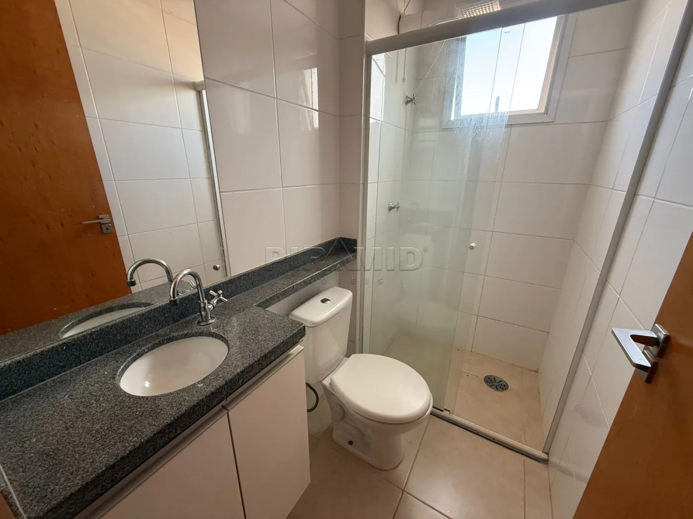 Alugar Apartamento / Padr&atilde;o em Ribeir&atilde;o Preto R$ 1.300,00 - Foto 9