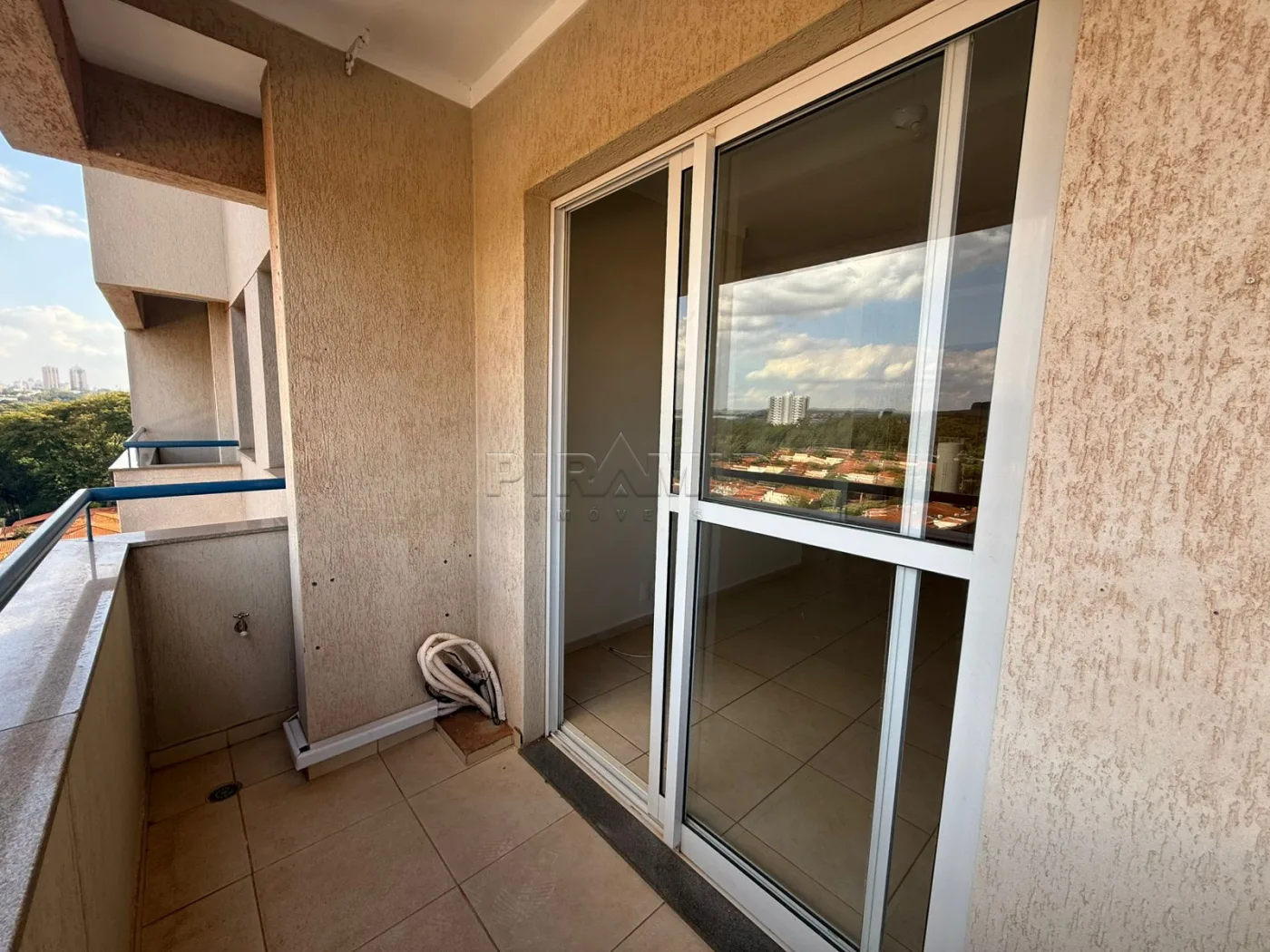 Alugar Apartamento / Padr&atilde;o em Ribeir&atilde;o Preto R$ 1.300,00 - Foto 15