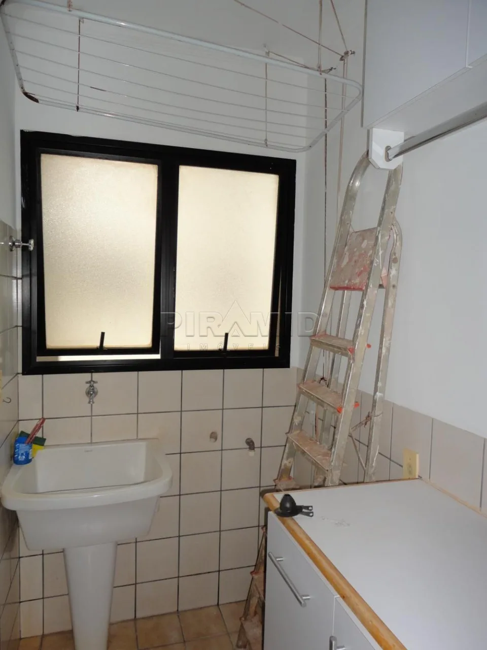 Alugar Apartamento / Padr&atilde;o em Ribeir&atilde;o Preto R$ 2.000,00 - Foto 18