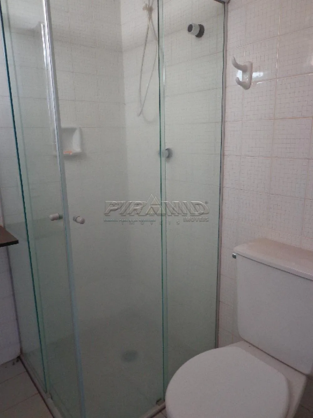 Alugar Apartamento / Padr&atilde;o em Ribeir&atilde;o Preto R$ 600,00 - Foto 15