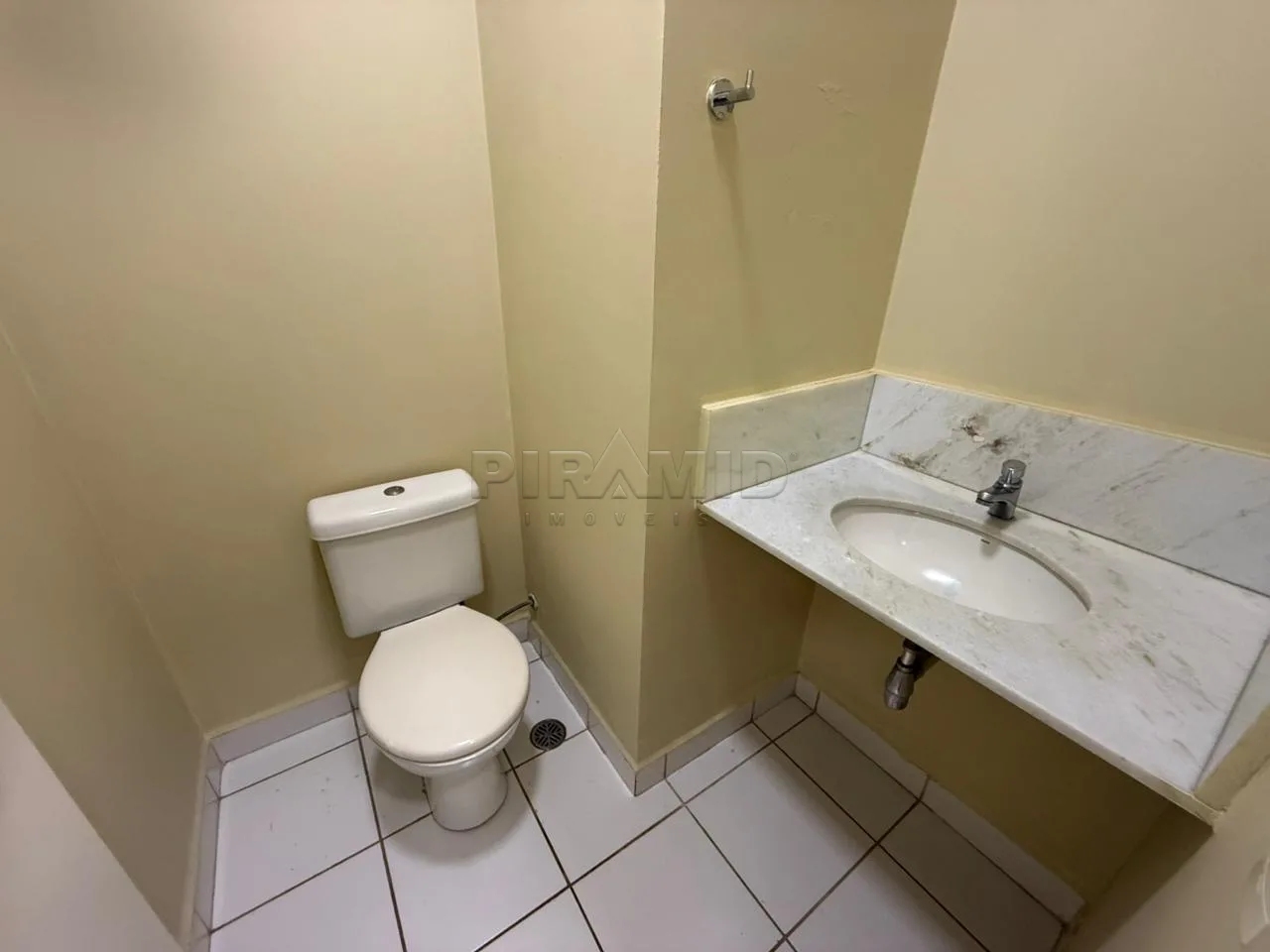 Alugar Comercial / Sala em Ribeir&atilde;o Preto R$ 2.200,00 - Foto 9