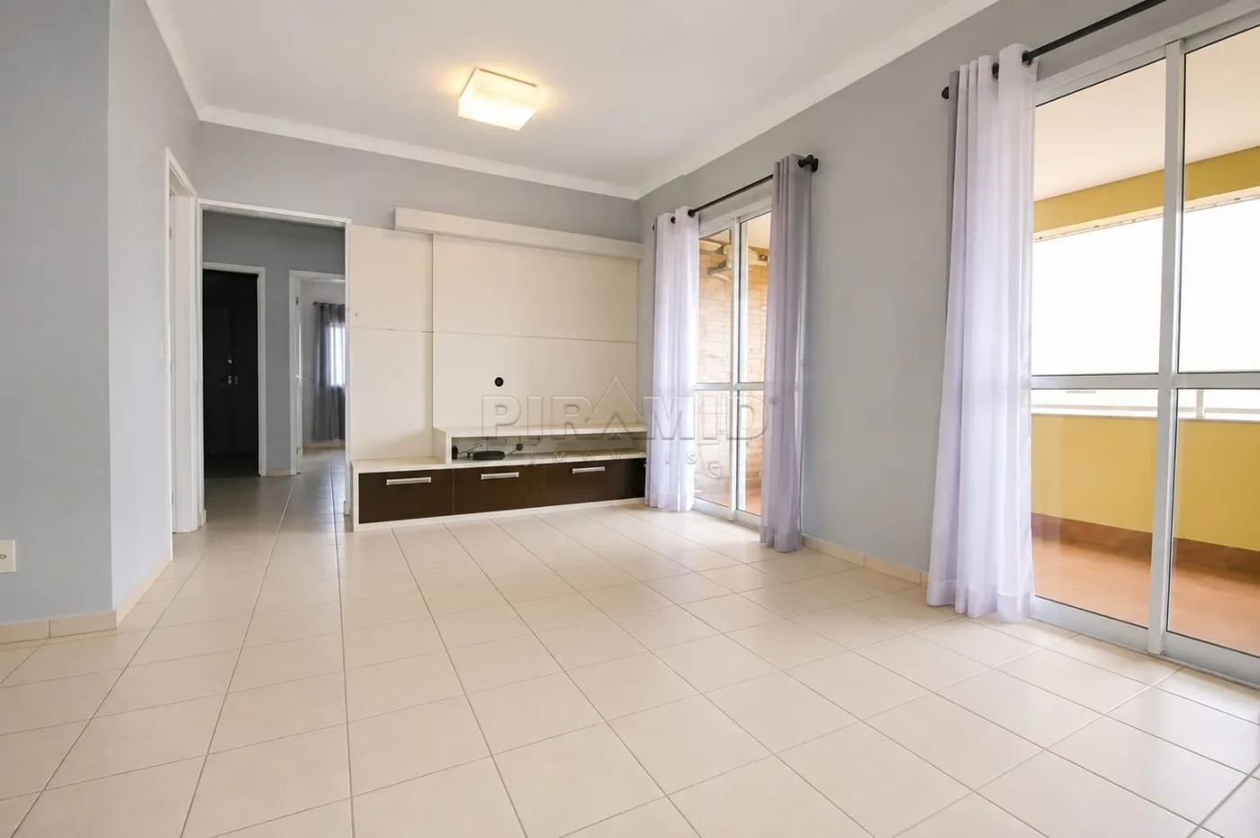 Alugar Apartamento / Padr&atilde;o em Ribeir&atilde;o Preto R$ 4.350,00 - Foto 2