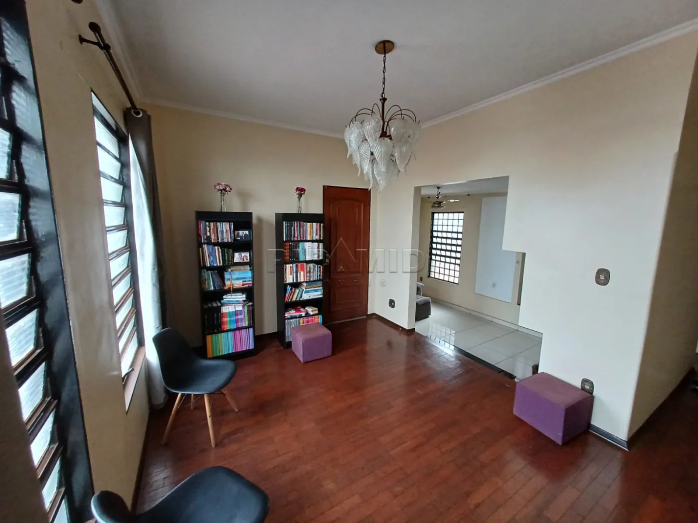 Alugar Casa / Padr&atilde;o em Ribeir&atilde;o Preto R$ 1.800,00 - Foto 2