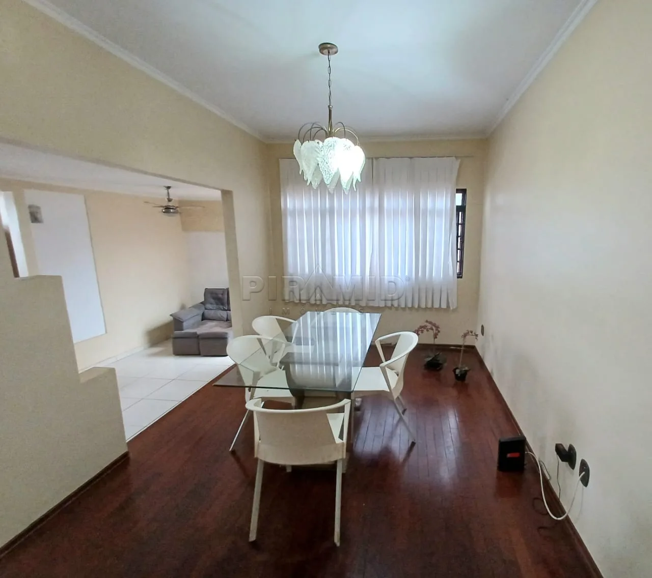 Alugar Casa / Padr&atilde;o em Ribeir&atilde;o Preto R$ 1.800,00 - Foto 6