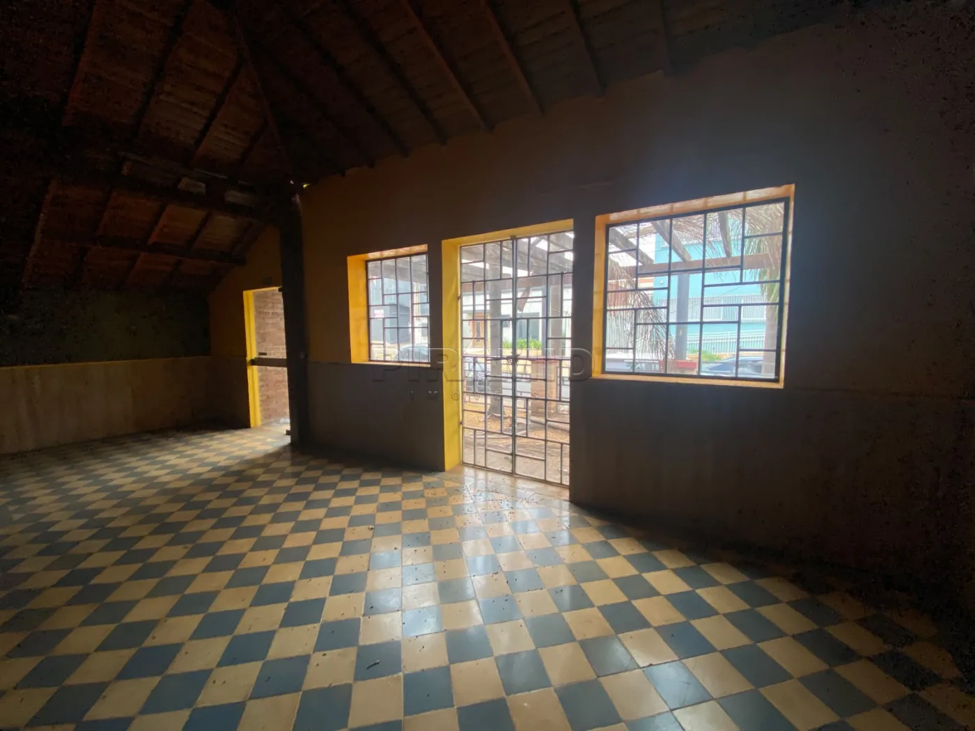 Alugar Comercial / Sal&atilde;o em Ribeir&atilde;o Preto R$ 4.500,00 - Foto 4