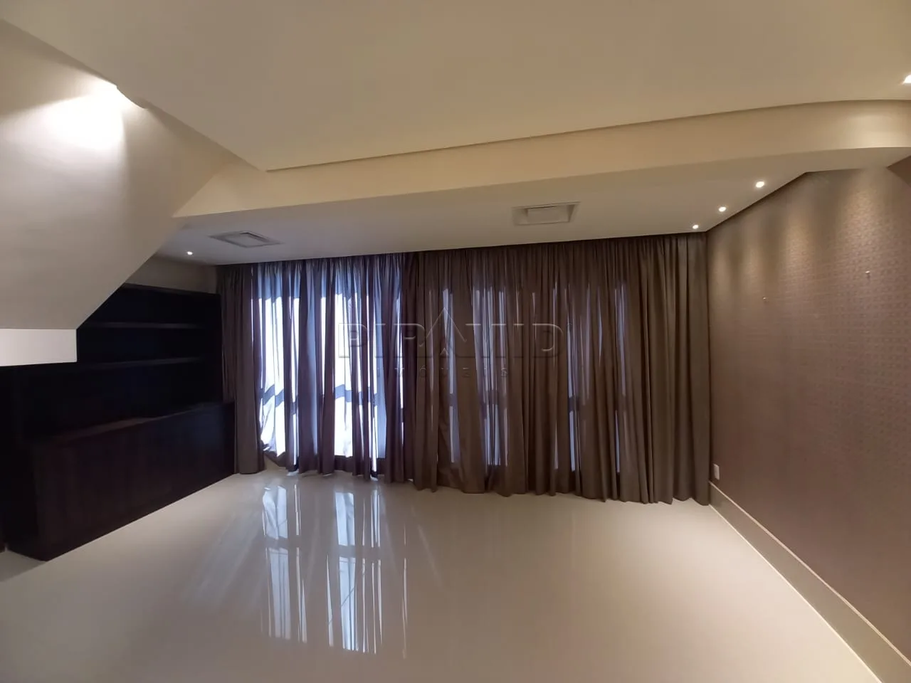 Alugar Apartamento / Cobertura em Ribeir&atilde;o Preto R$ 8.000,00 - Foto 3