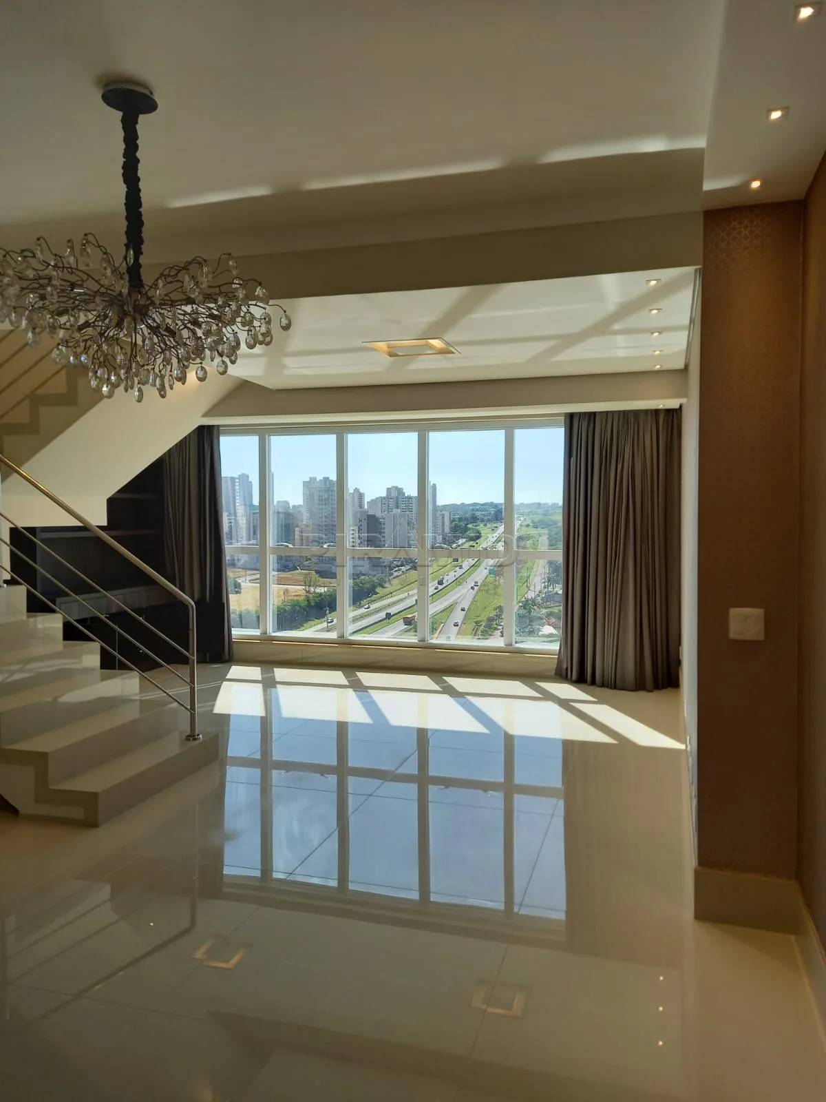 Alugar Apartamento / Cobertura em Ribeir&atilde;o Preto R$ 8.000,00 - Foto 5