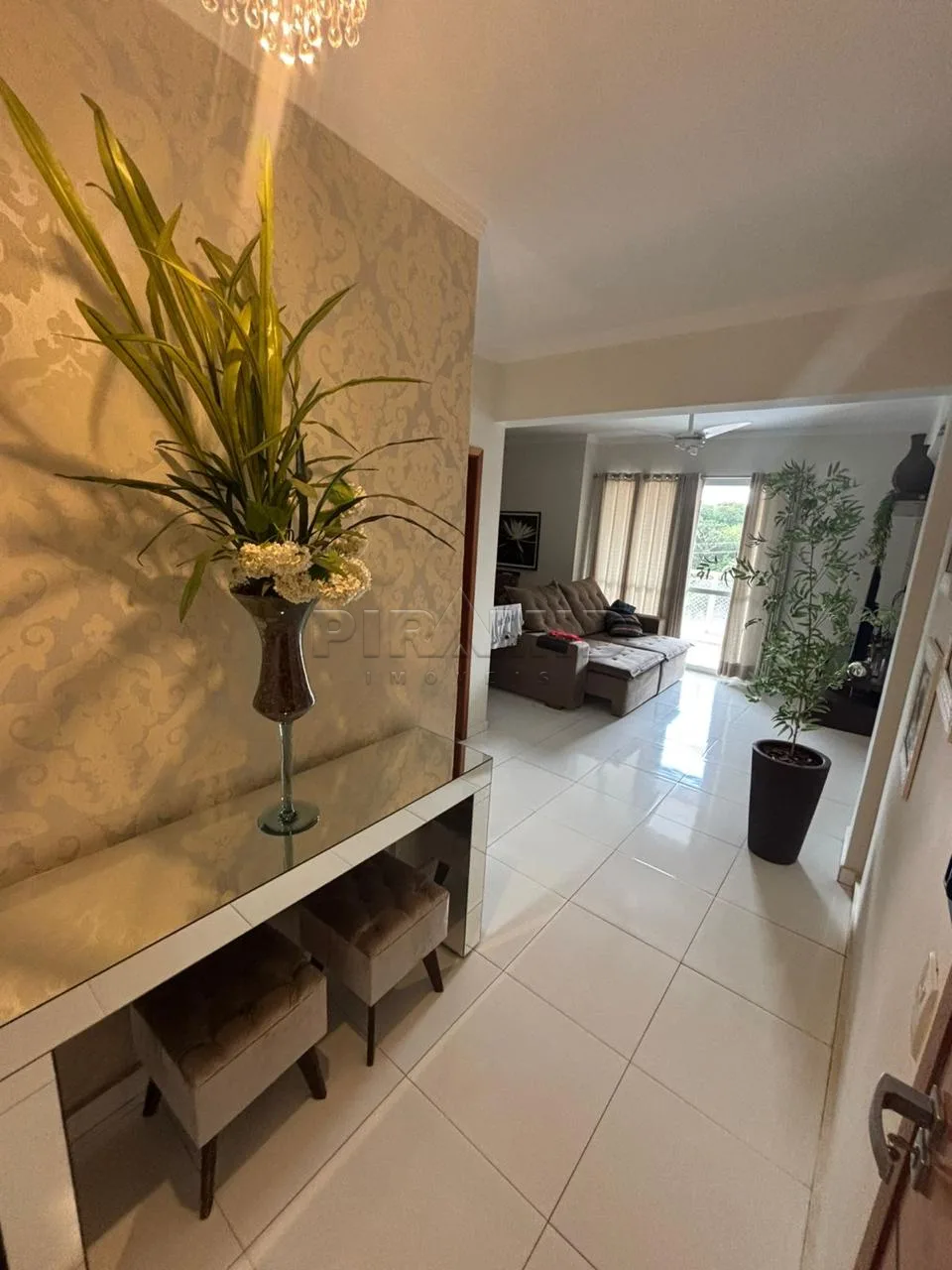 Alugar Apartamento / Padr&atilde;o em Ribeir&atilde;o Preto R$ 3.000,00 - Foto 1