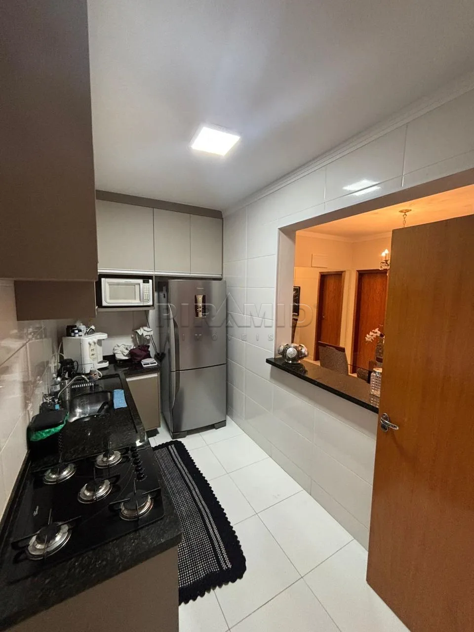 Alugar Apartamento / Padr&atilde;o em Ribeir&atilde;o Preto R$ 3.000,00 - Foto 7