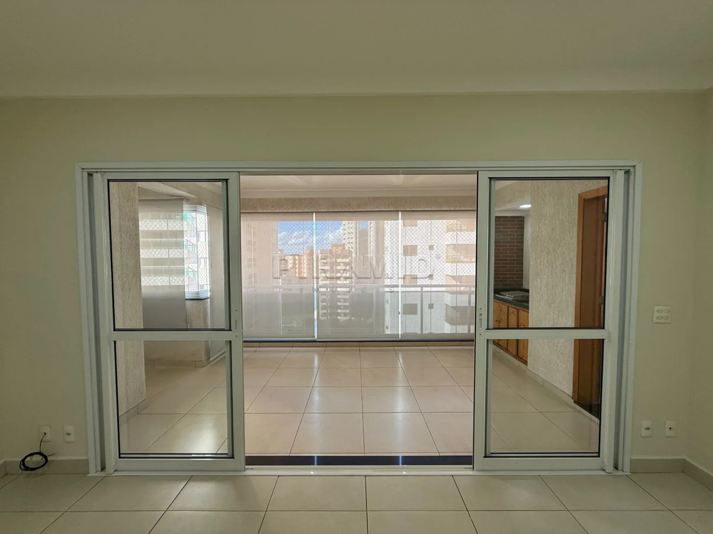 Alugar Apartamento / Padr&atilde;o em Ribeir&atilde;o Preto R$ 4.500,00 - Foto 3