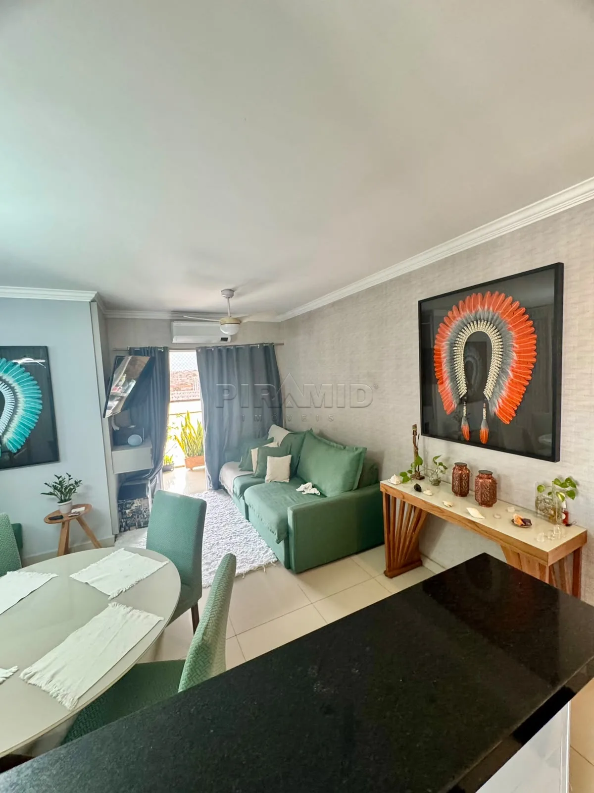 Alugar Apartamento / Padr&atilde;o em Ribeir&atilde;o Preto R$ 1.450,00 - Foto 1