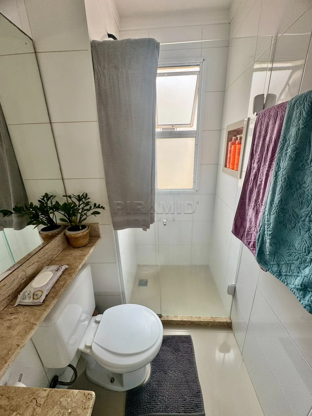Alugar Apartamento / Padr&atilde;o em Ribeir&atilde;o Preto R$ 1.450,00 - Foto 24