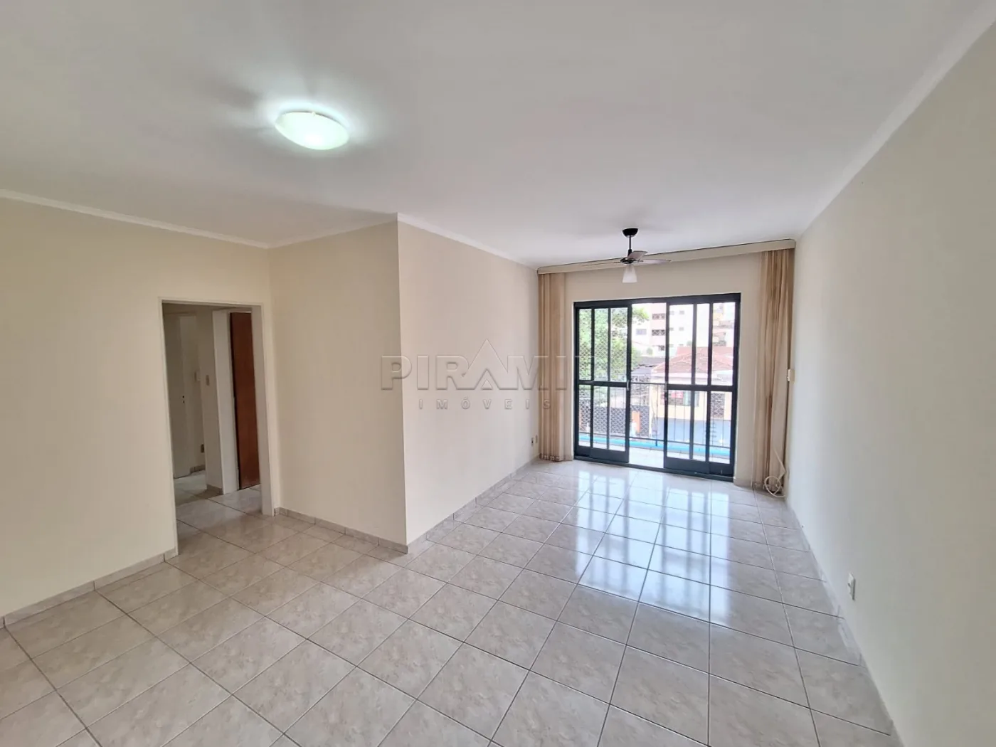 Alugar Apartamento / Padr&atilde;o em Ribeir&atilde;o Preto R$ 1.300,00 - Foto 1