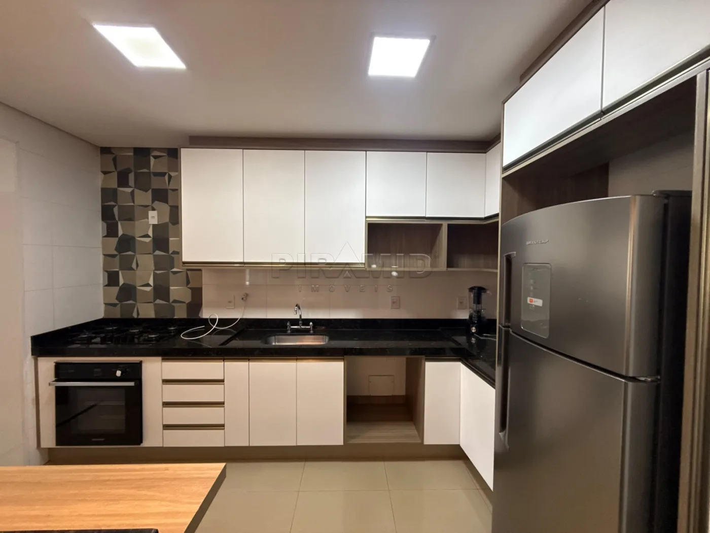 Alugar Apartamento / Padr&atilde;o em Ribeir&atilde;o Preto R$ 6.100,00 - Foto 5