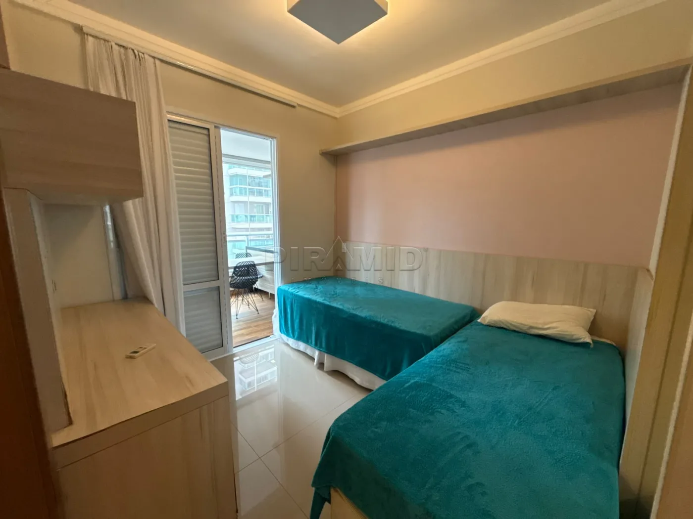 Alugar Apartamento / Padr&atilde;o em Ribeir&atilde;o Preto R$ 6.100,00 - Foto 18
