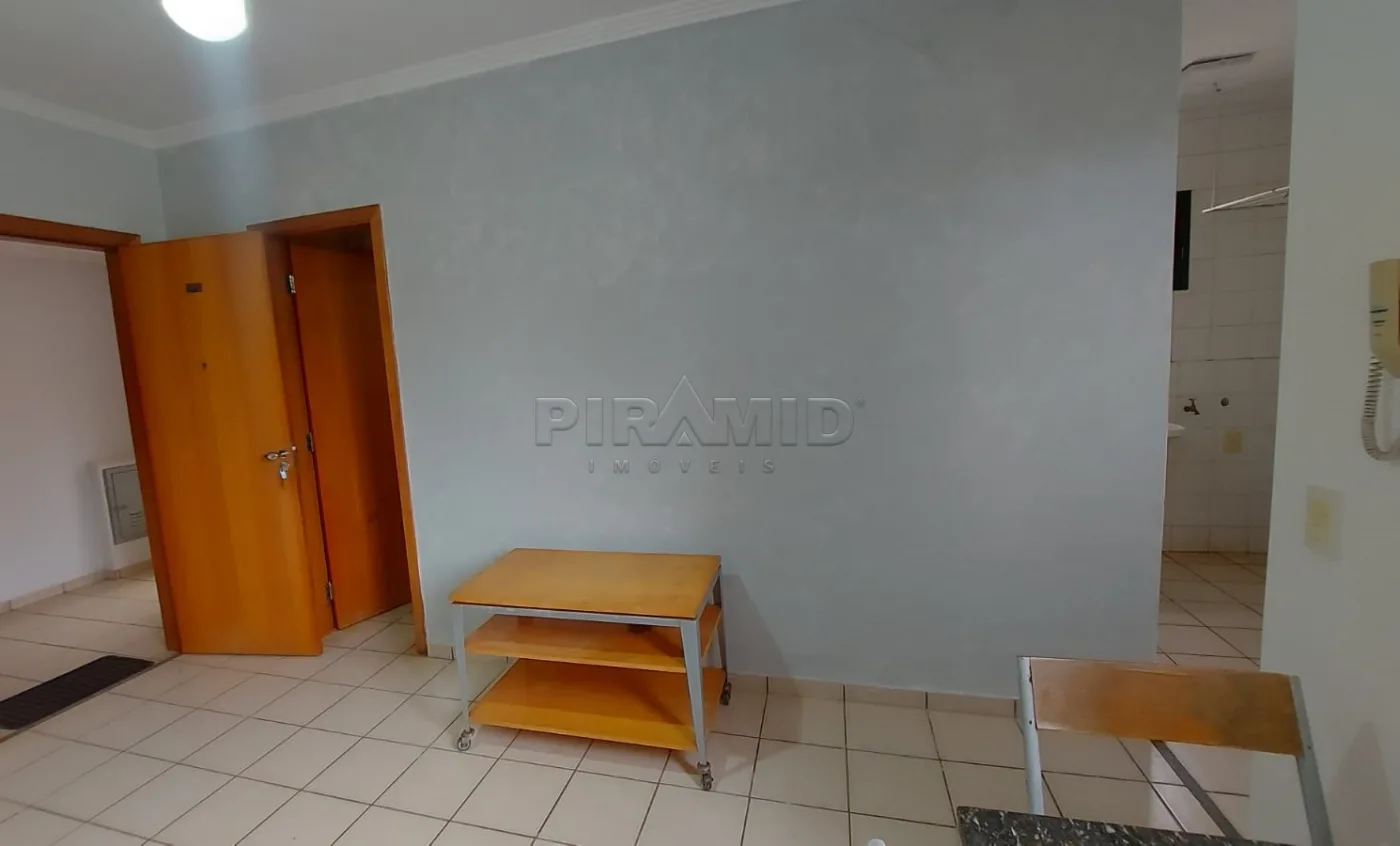 Alugar Apartamento / Padr&atilde;o em Ribeir&atilde;o Preto R$ 1.800,00 - Foto 3