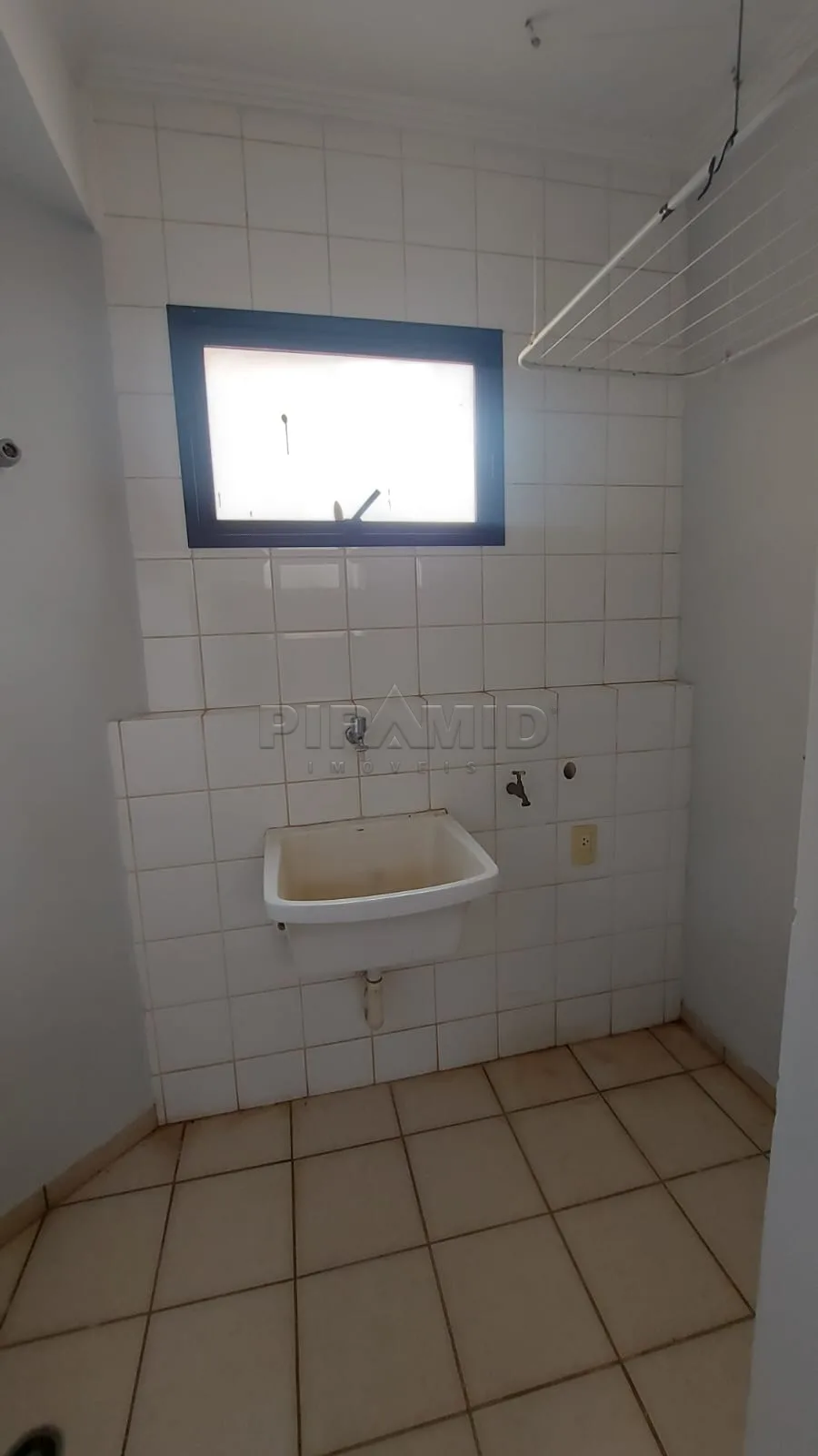 Alugar Apartamento / Padr&atilde;o em Ribeir&atilde;o Preto R$ 1.800,00 - Foto 7