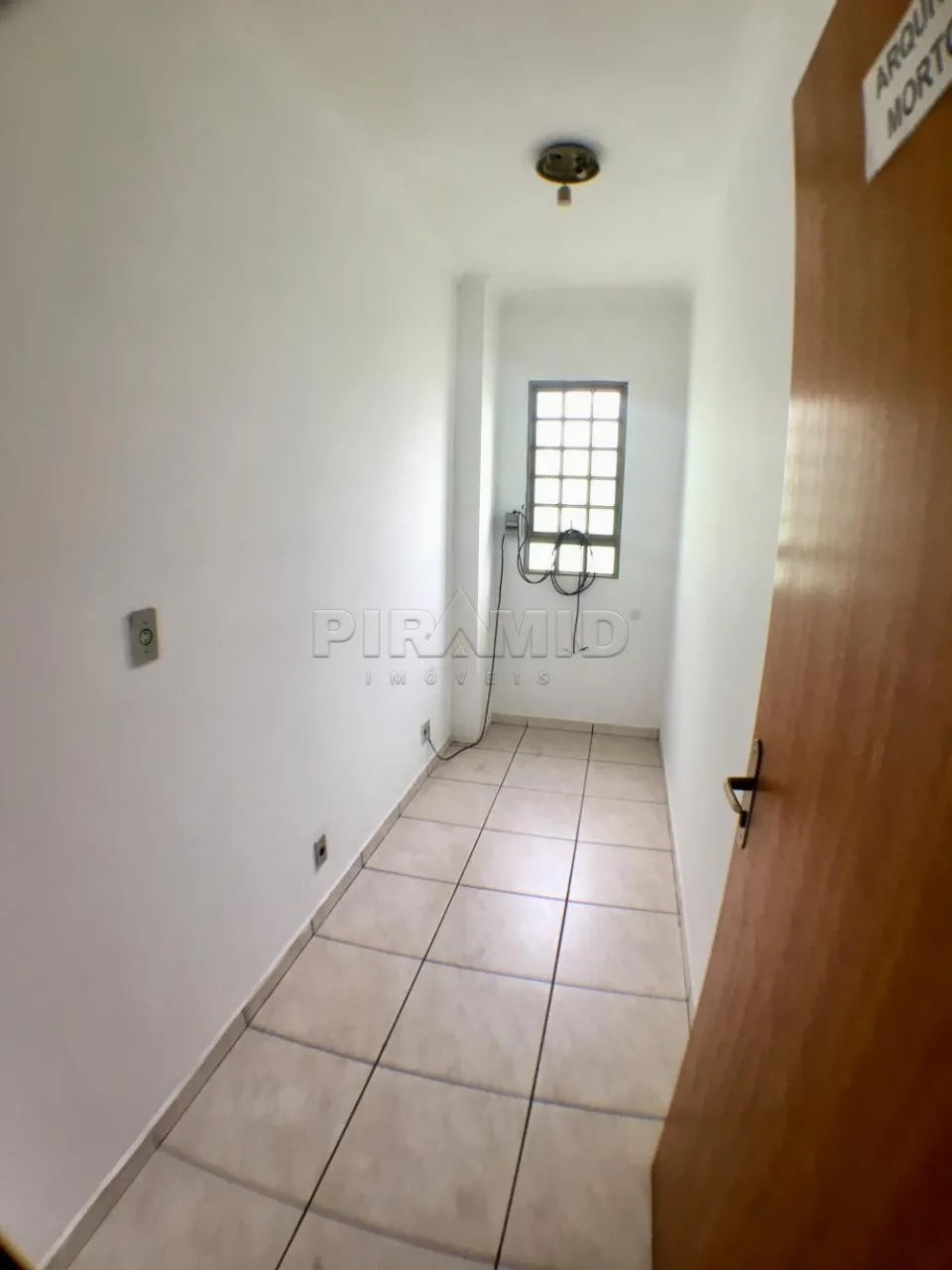 Alugar Comercial / Sal&atilde;o em Ribeir&atilde;o Preto R$ 4.700,00 - Foto 9