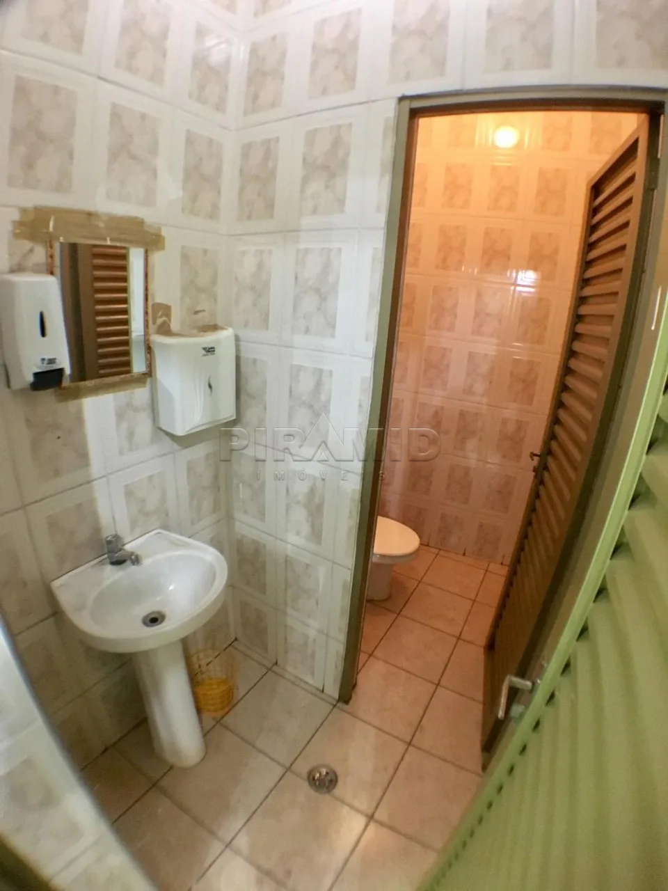 Alugar Comercial / Sal&atilde;o em Ribeir&atilde;o Preto R$ 4.700,00 - Foto 14